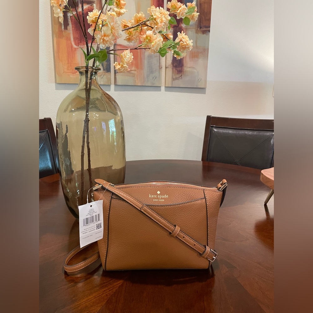 KATE SPADE Monica Crossbody Pebbled Leather in Gingerbread